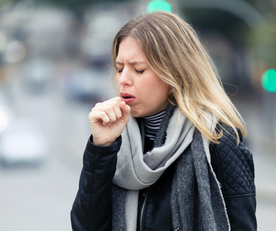 Trpíte chrápáním, chronickým kašlem nebo chrapotem? Může se jednat o jícnový reflux